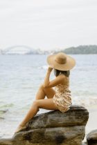 Заказать шлюху на дом в Уфе (Ева, рост: 167, вес: 54)