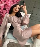 Девушка легкого поведения  Лиза с аппетитными формами